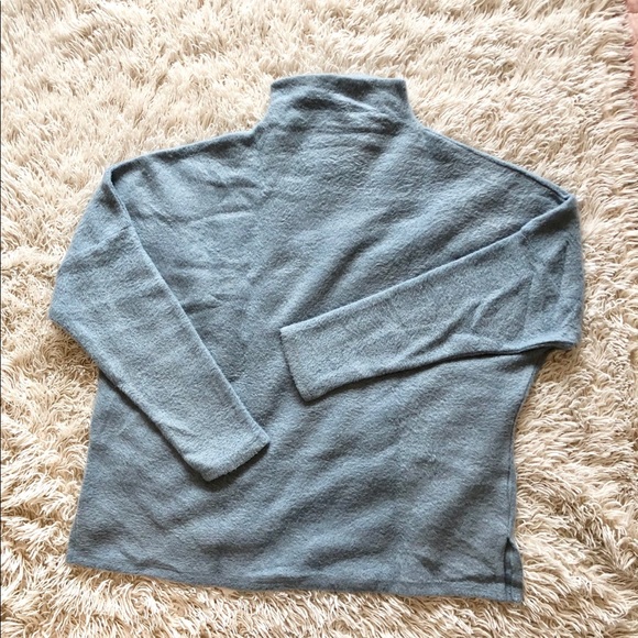 Super soft oversized sweater - Picture 2 of 3